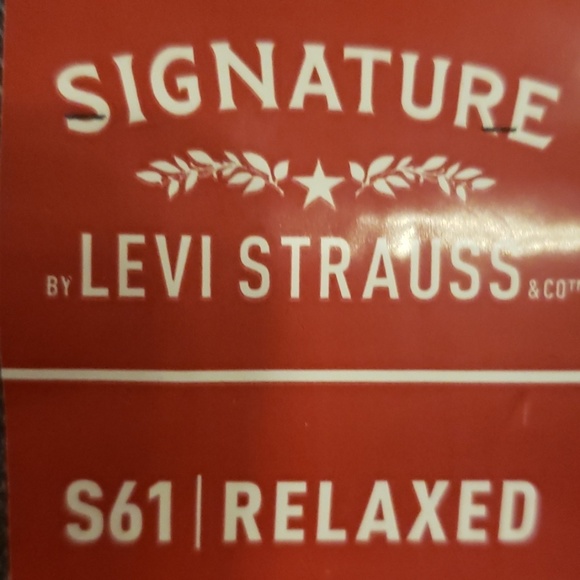 LEVI STRAUSS & CO Relaxed Fit - Picture 2 of 4